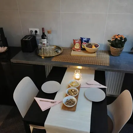 Mica Beauty & Wellness Center Apartamento *