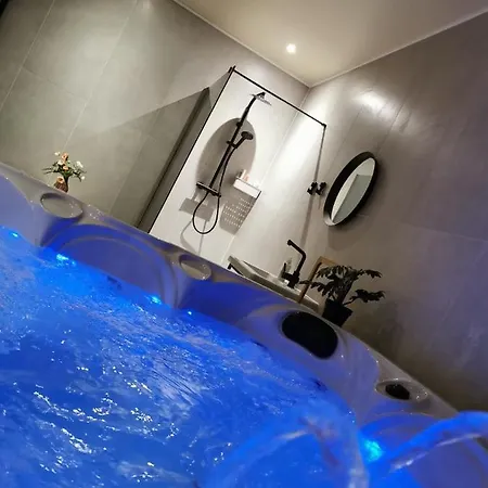 Mica Beauty & Wellness Center *